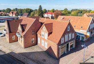 Geschäftshaus vorne