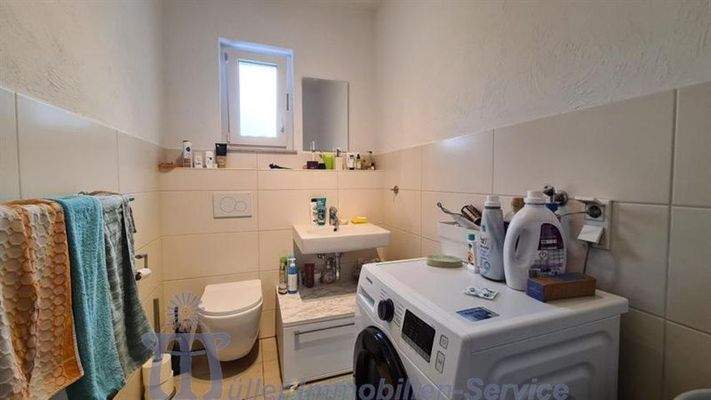 Foto 16_Gäste-WC.JPG