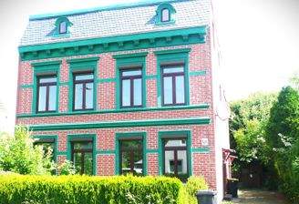 EG- OG-Spitzboden wohnlich 