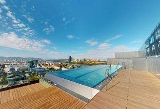 Infinity Pool & Terr