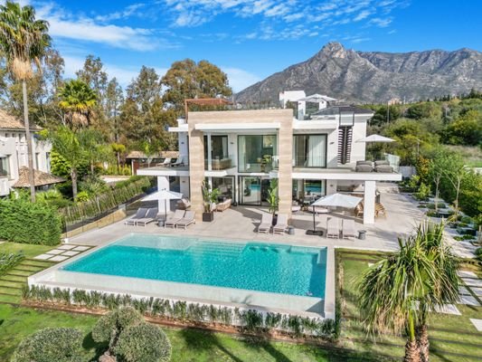 Photo: Villa in Marbella Golden Mile