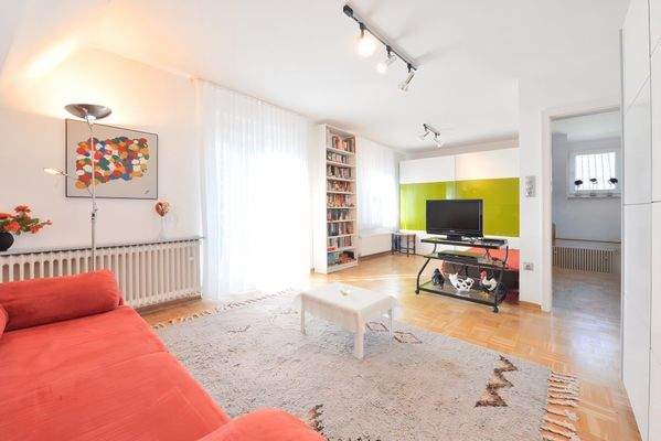 großes Schlafzimmer im OG