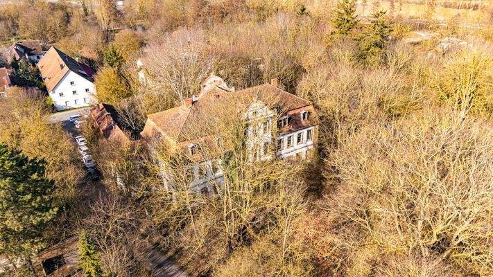 Schloßstraße 8 - Illesheim - FLUG