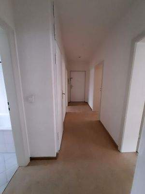 Flur (2)