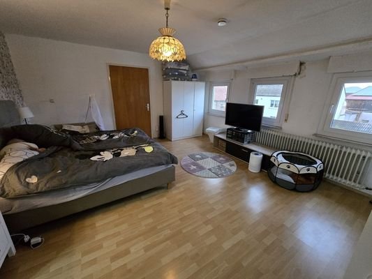 Schlafzimmer OG