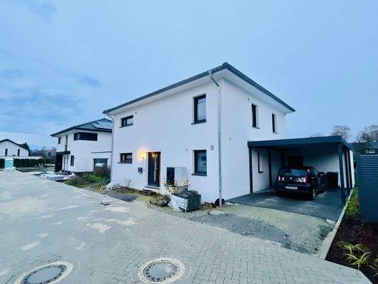 Außenansicht Straßenseite