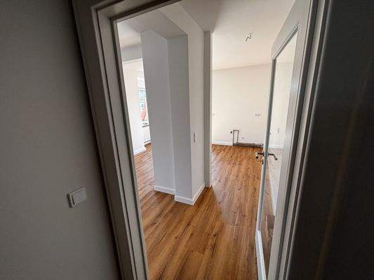 Eingang Wohnzimmer.jpeg