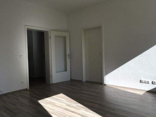 Wohnzimmer Ansicht 2