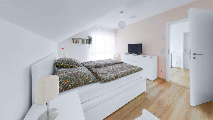 Schlafzimmer OG