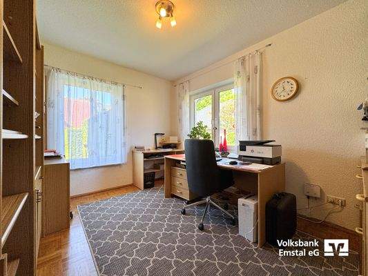 Büro / Schlafzimmer
