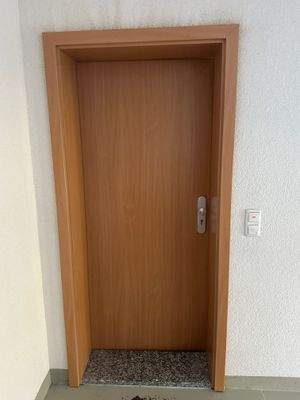 Wohnungseingangstür 