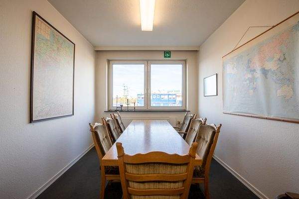 Besprechungszimmer oben