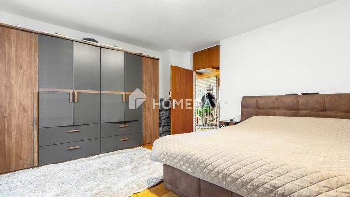 1. OG Elternschlafzimmer 2