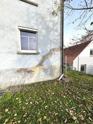 Hausecke hat sich leicht abgesenkt