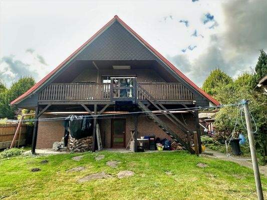 Gartenansicht Eingang Dachgeschosswohnung