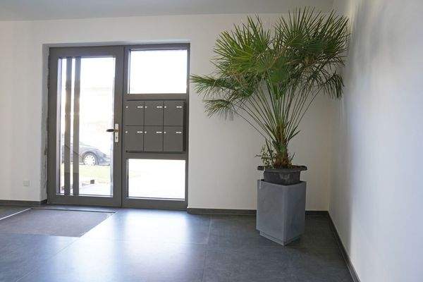 Eingangsbereich - Gebäude