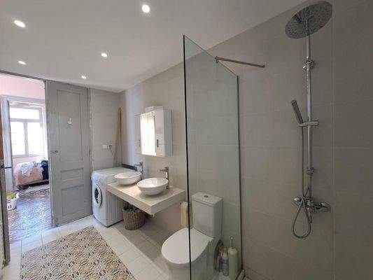 Kreta, Kalyves: Elegante neoklassizistische Villa am Meer zu verkaufen