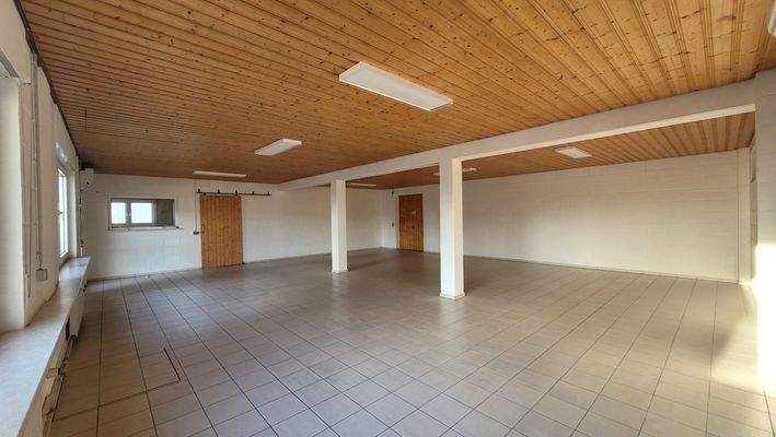 Verkaufsraum / Büro