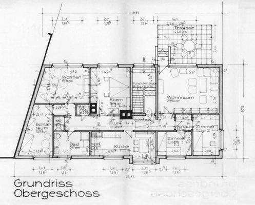 Grundriss: 1. Obergeschoss, 6-Zimmer-Whg.