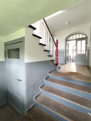 Flur und Kellerzugang