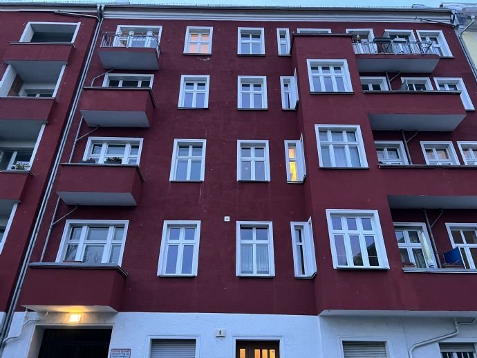 Geräumige Eigentumswohnung mit Balkon in Berlin-Friedrichshain