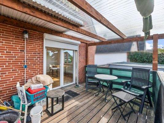 Überdachte Terrasse