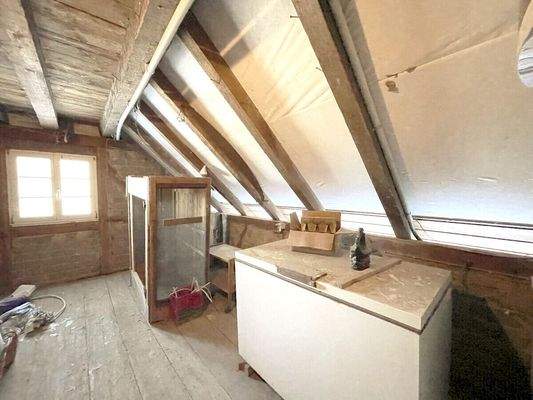 Ausbaubares Zimmer im Haupthaus