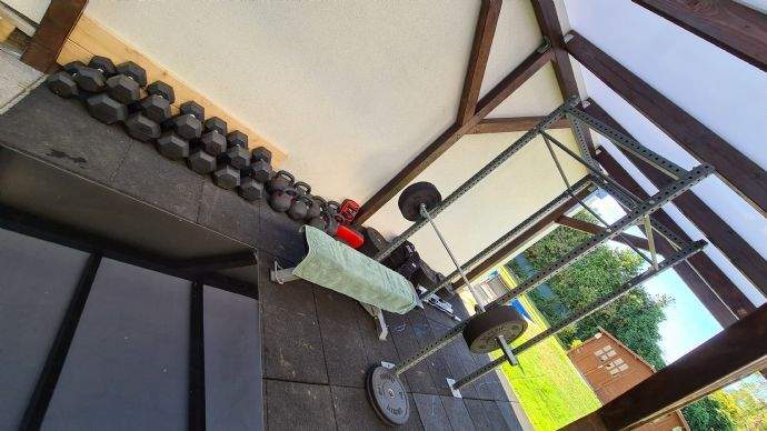 Gartenüberdachtfitness1