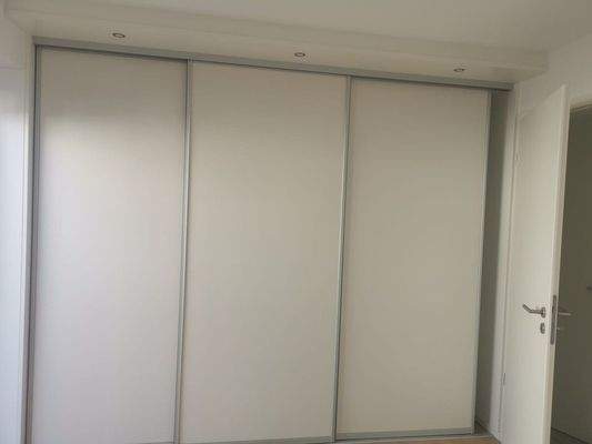 Schlafzimmer - gr. Einbauschrank