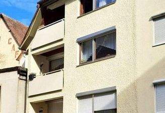 Rückansicht - sonnige Balkone