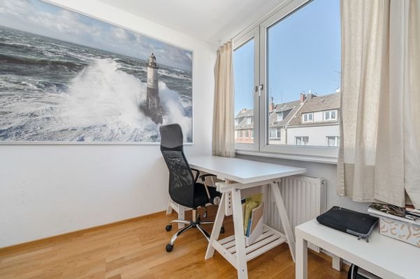 Büro/Kinderzimmer