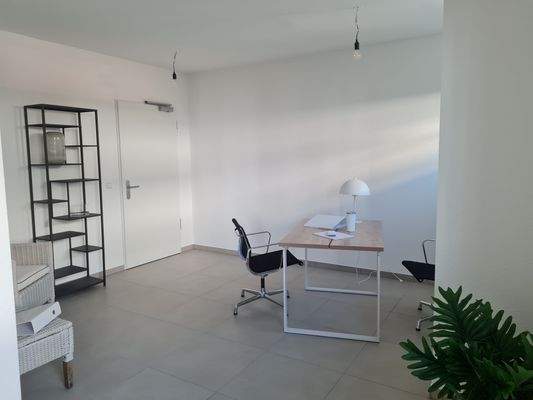 Büro / Praxis 2