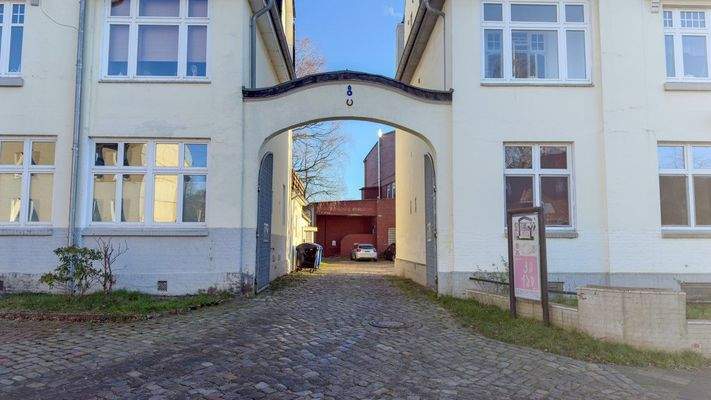 Haus Einfahrt Torbogen