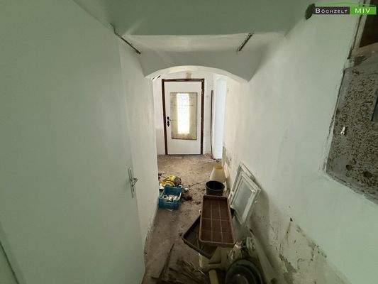 altes Wohnhaus Vorraum EG