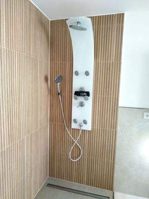 EG Bad - bodengleiche Dusche