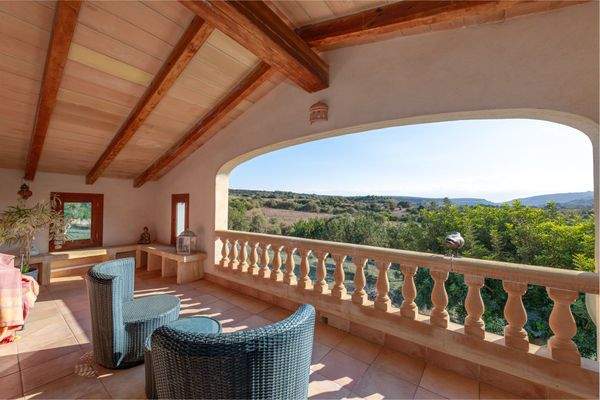 Balkon mit Weitblick über das Naturschutzgebiet