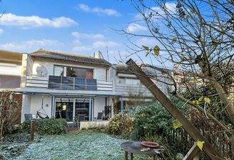 Rückansicht und Garten