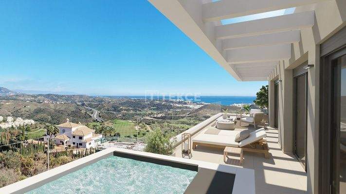 Chic Apartments in a Prime Area Near the Sea in Mijas