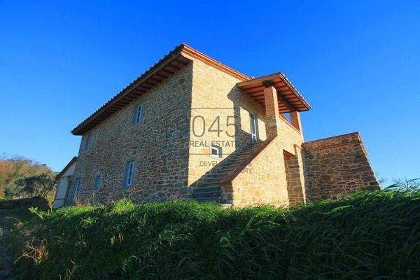 Einzigartiges toskanisches Landhaus in Vinci – traumhafte Lage mit Panoramablick