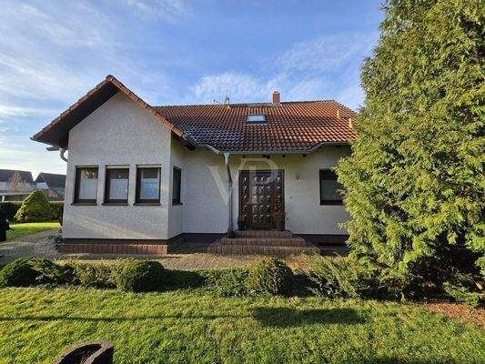 Ansicht Osten mit Sommerimpression