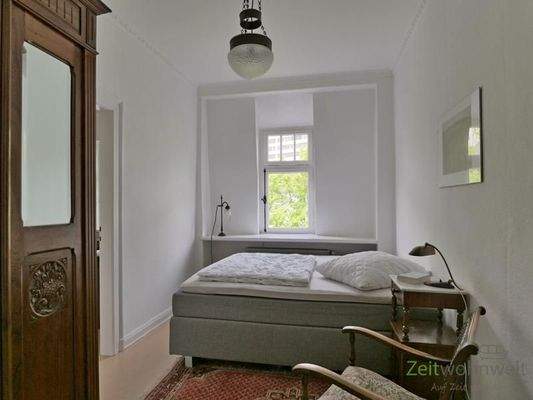 Blick ins Schlafzimmer