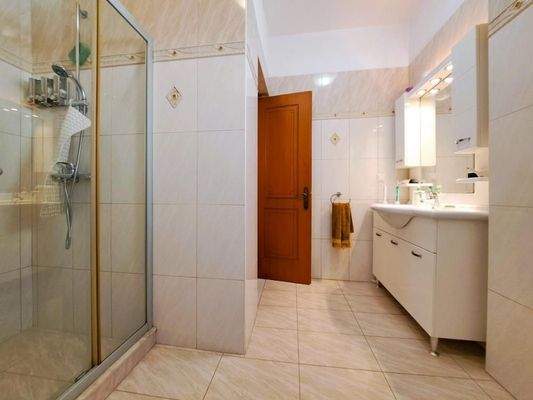 Kreta, Gavalochori: Charmante Landvilla mit drei Schlafzimmern und Pool zum Verkauf