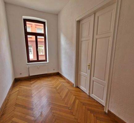 Gäste- oder Arbeitszimmer