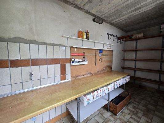 Gerätehaus und Werkstatt