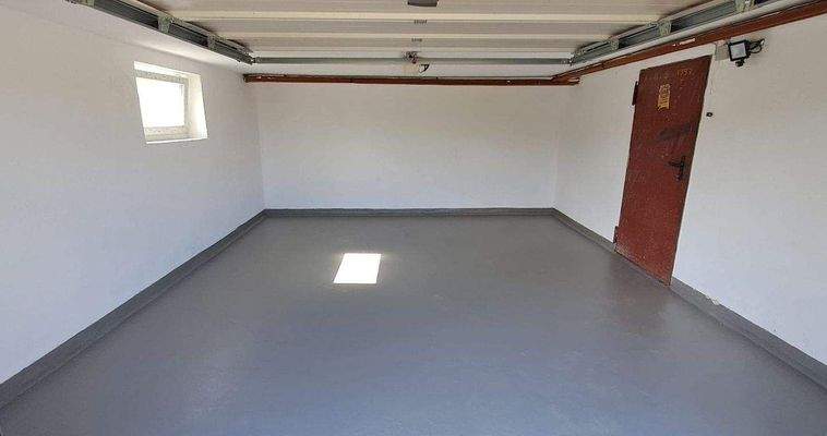 Garage Innenaufnahme