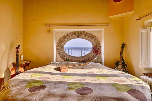 Seeblick im Großteil der Räumlichkeiten