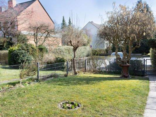 mit genügend Platz im Grünen