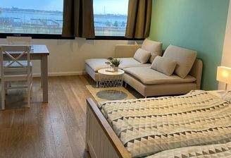 Frontbild Käpt'ns Inn zugeschnitten.jpg