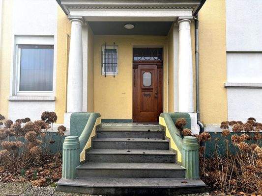 Zugang zur EG Wohnung