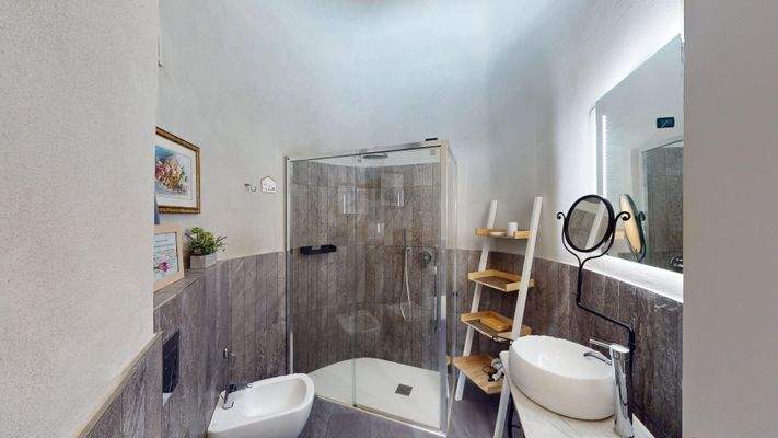 AB-073-13-Trilocale-recentemente-ristrutturato-a-M